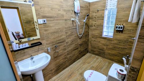 Ένα μπάνιο στο Grand Toscana