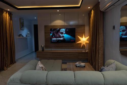 Ảnh trong thư viện ảnh của Atelier Lux Homes- Modern Service Apartments with Amazing Designs ở Ibadan