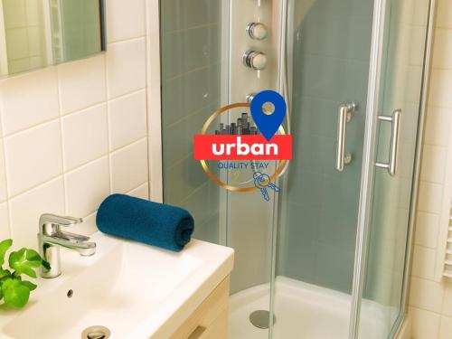 Koupelna v ubytování Hyper-Centre - Escale du Cloître - Netflix- en RDC