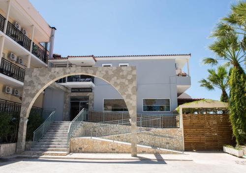 Budova, kde se hotel nachází