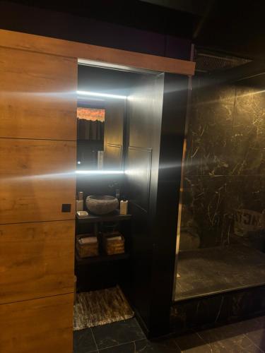 Φωτογραφία από το άλμπουμ του L'écrin Secret Suite & NETFLIX Aubagne-Cassis-Marseille σε Aubagne