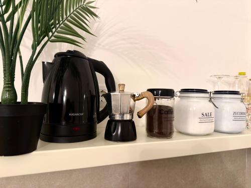 Tetera y cafetera en Biffi 2 - Garbatella Rooms