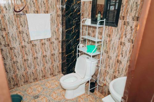 Ένα μπάνιο στο Siri's Home