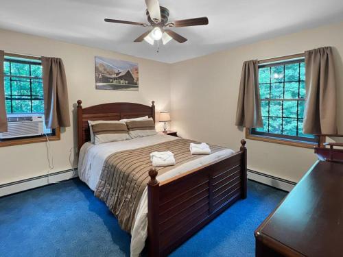 Postel nebo postele na pokoji v ubytování Beechwood Home