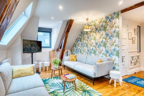 Duplex plein centre ville - 15 pers - 200m2 600m plage !