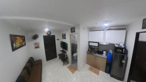 Una cocina o zona de cocina en SKL Staycation Hub