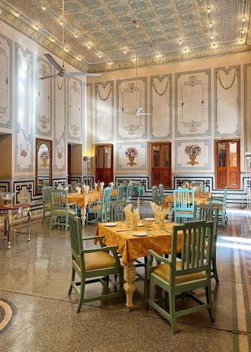Εστιατόριο ή άλλο μέρος για φαγητό στο RAMPURIA HAVELI Bhanwar Niwas Bikaner