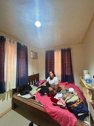 Φωτογραφία από το άλμπουμ του Espineli Transient Home σε Surigao