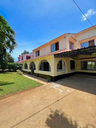 Здание дома для отпуска