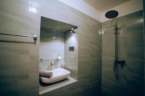 Koupelna v ubytování Kami Unawatuna