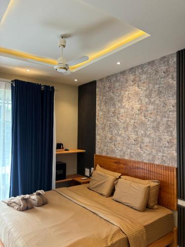 Postel nebo postele na pokoji v ubytování Hello Weligama