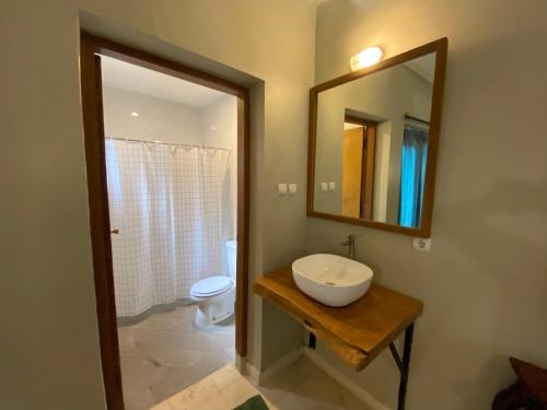 Koupelna v ubytování JH Hotel