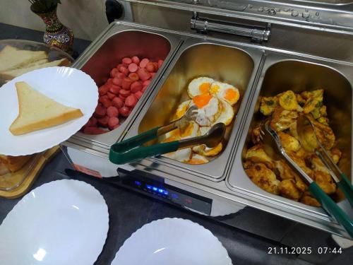 Jídlo v hotelu nebo okolí