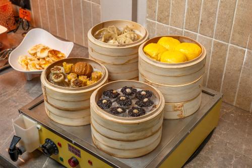 Jídlo v hotelu nebo okolí