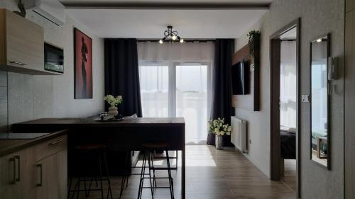 Q Apart Eden Dwupokojowy apartament z garażem gratis Manufaktura FV