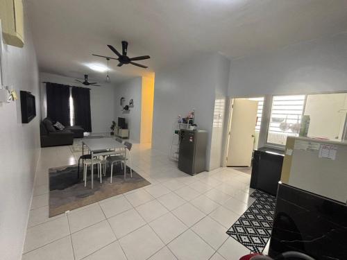 TV/trung tâm giải trí tại HS Homestay Casa Klebang Ipoh