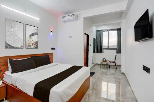 Μια τηλεόραση ή/και κέντρο ψυχαγωγίας στο Collection O Kanifnath Trek Pune