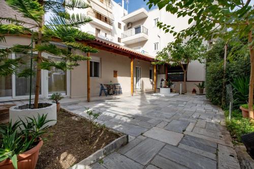 Peristeri Luxury Retreat