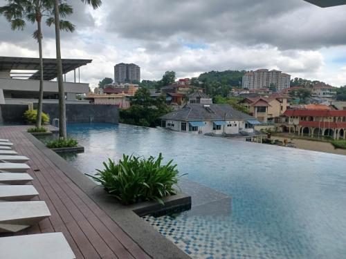 Bazén v ubytování Homestay MKH Boulevard 1 nebo v jeho okolí