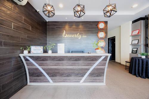 Certificato, attestato, insegna o altro documento esposto da Hotel Beverly Inn Batam Center