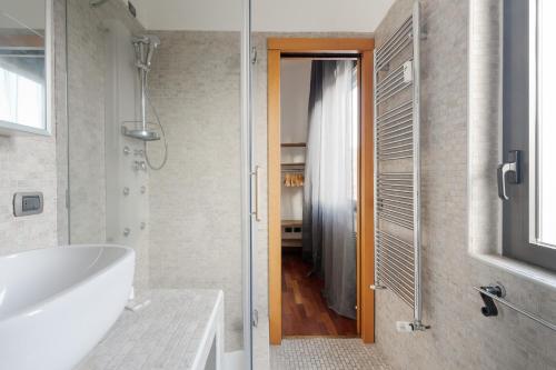 GuestHost - Navigli Comfy Apartment