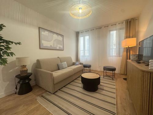 13 rue ROUGUIERE