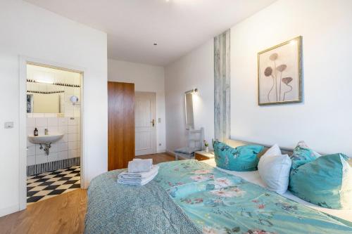 Postel nebo postele na pokoji v ubytování Albrechtshof