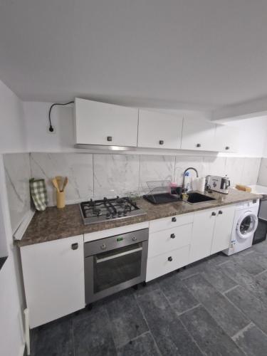 Η κουζίνα ή μικρή κουζίνα στο Casa Carina