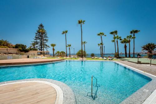 1012 Los Cristianos front row sea, pool free WiFi