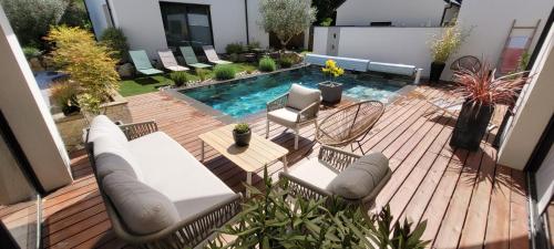 Πισίνα στο ή κοντά στο Chambres proche circuit 24h du Mans