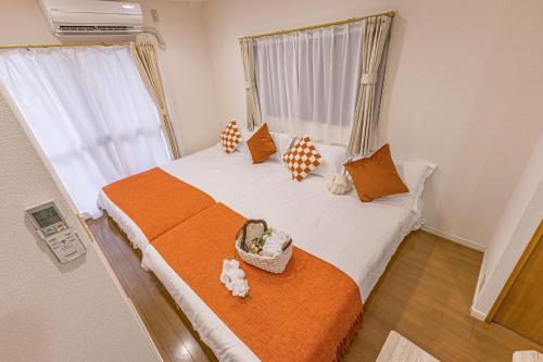Near skytree direct ueno asakusa,,baby bed,baby chair