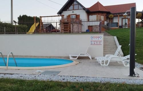 Bazén v ubytování Villa Kos by Villas Guide nebo v jeho okolí