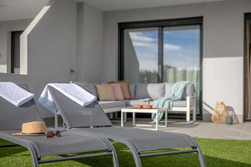 Sea Side Punta Prima