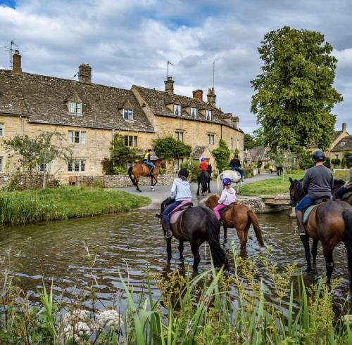Ratsutamine apartemendi aladel või selle läheduses