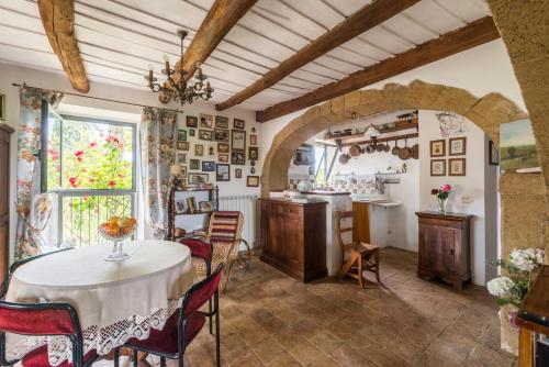 Φωτογραφία από το άλμπουμ του Borgo Rinascimento σε Farnese