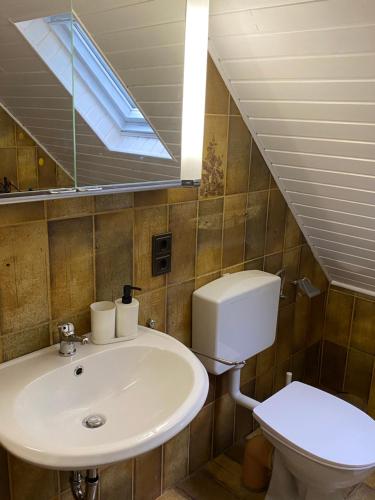 Et badeværelse på Urlaub an der Baybachklamm