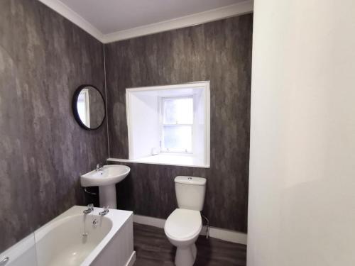 Un baño de High Street Hideaway