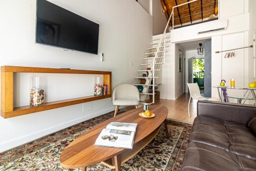 Las Palmeras Garden Suites