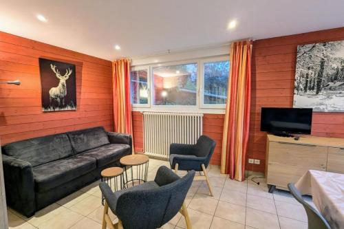 Cozy apartment near the lake and the slopes