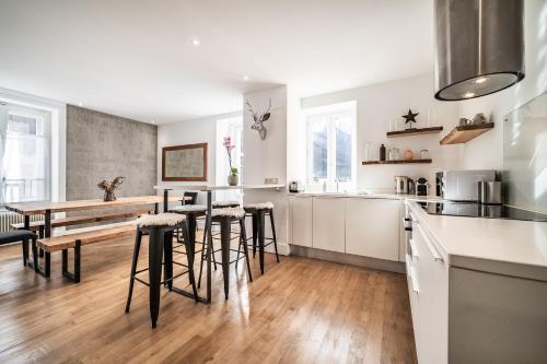 Apartment Brina Chamonix - by EMERALD STAY photo 15