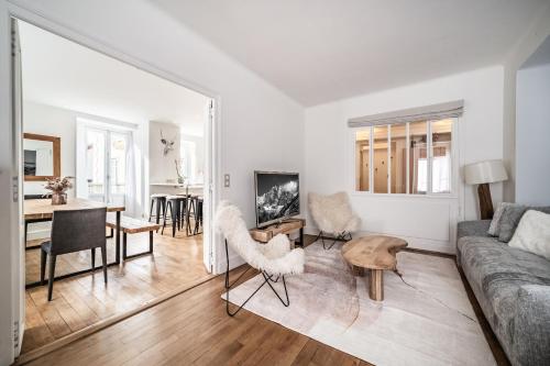 Apartment Brina Chamonix - by EMERALD STAY photo 8