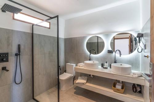 Ένα μπάνιο στο Marea Boutique Hotel