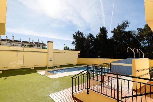 Apartamento con Piscina a 7 minutos de la Playa