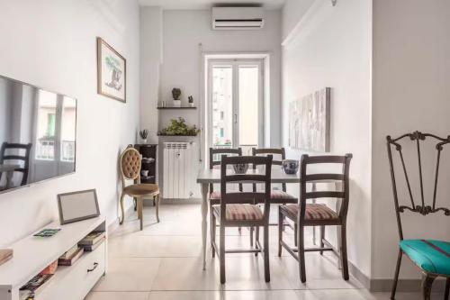 Casa Giova: bilocale con balcone al Gianicolo