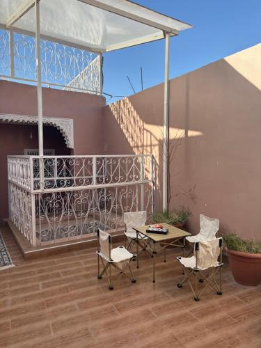 Balkón nebo terasa v ubytování Riad 052