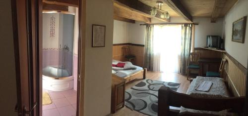 Koupelna v ubytování легенда карпат