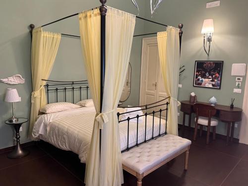 Ένα ή περισσότερα κρεβάτια σε δωμάτιο στο Maison MoDì