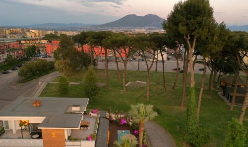 En generel udsigt til bjerge eller udsigt til bjerge taget fra lejligheden