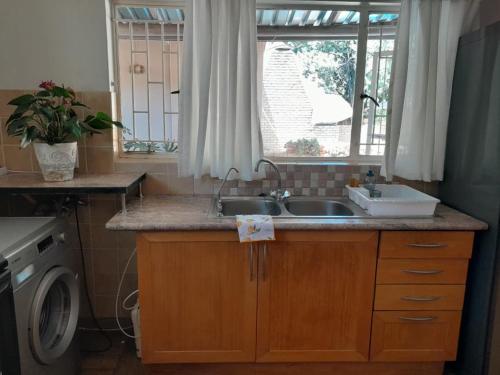 Φωτογραφία από το άλμπουμ του Opstêrs σε Windhoek