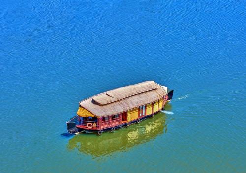 Θέα στο ποτάμι κοντά σε αυτό το δωμάτιο σε οικογενειακή κατοικία